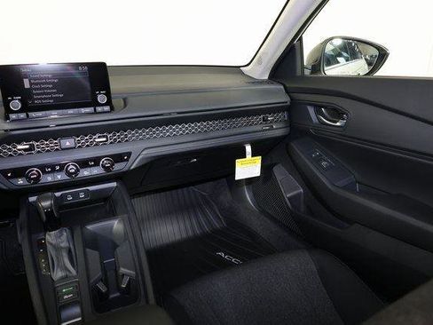 New 2025 Honda Accord SE image 9