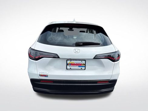 Certified 2025 Honda HR-V LX image 4