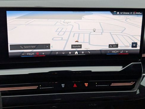 Certified 2026 BMW 530i image 24