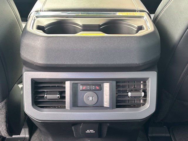 Used 2026 Ford F350 Lariat AWD/4WD image 13
