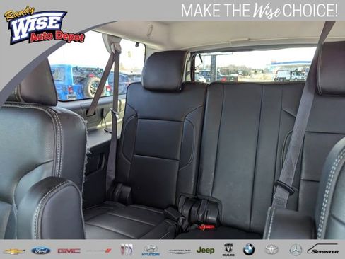 Used 2015 GMC Yukon XL Denali w/ Premium Package image 21