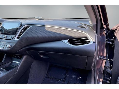Used 2023 Chevrolet Malibu LT FWD image 25