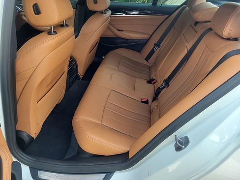 Used 2019 BMW 540i RWD image 15