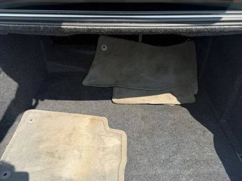 Used 2015 Chevrolet Impala LT FWD image 19