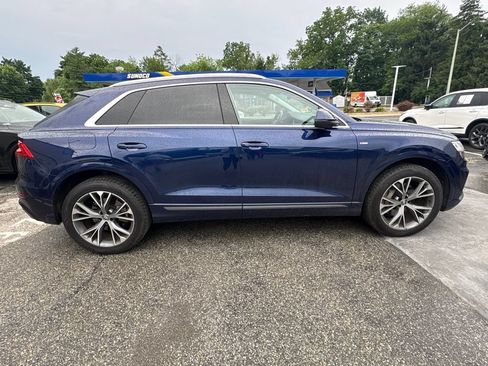 Used 2020 Audi Q8 Premium Plus w/ Premium Plus Package AWD/4WD image 5