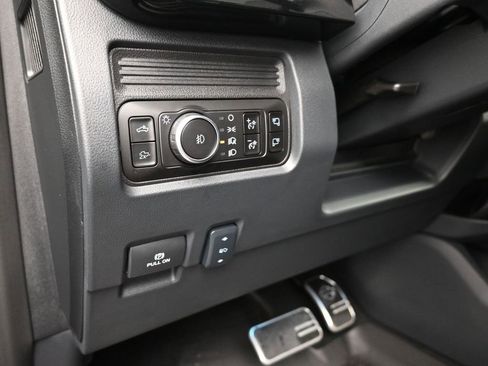 Certified 2026 Ford F250 Lariat w/ Lariat Ultimate Package image 13