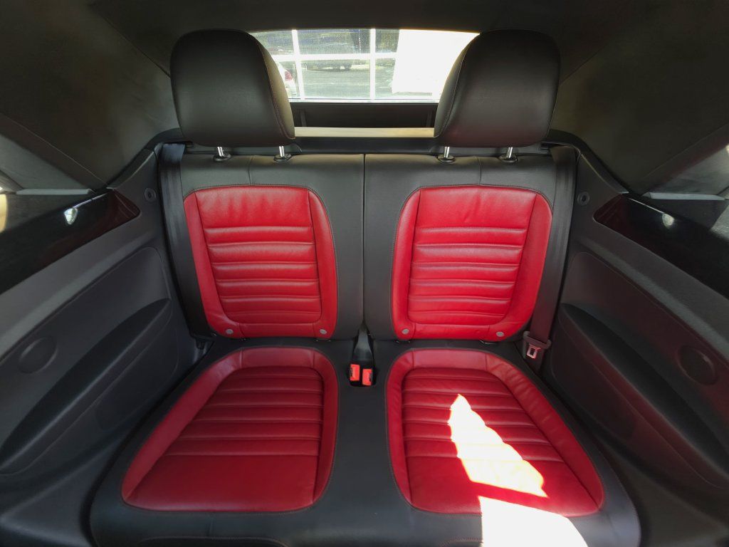 Used 2014 Volkswagen Beetle R-Line FWD image 16