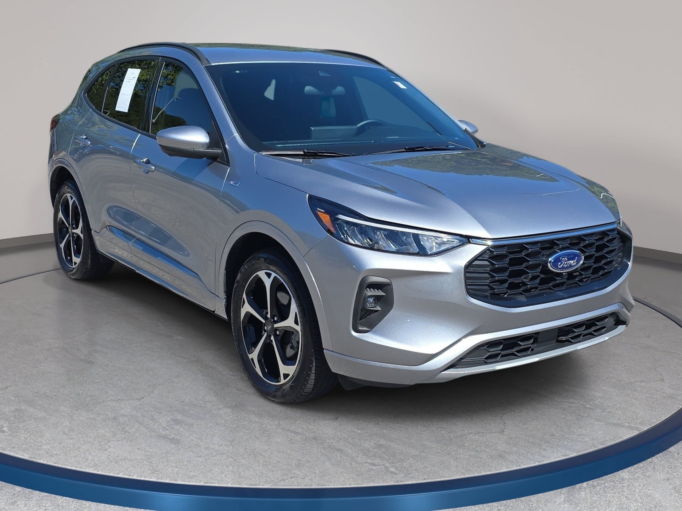 Used 2023 Ford Escape ST-Line Select w/ Tech Pack #2 AWD/4WD image 3
