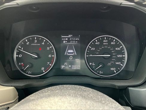 Used 2025 Subaru Forester Premium AWD/4WD image 13