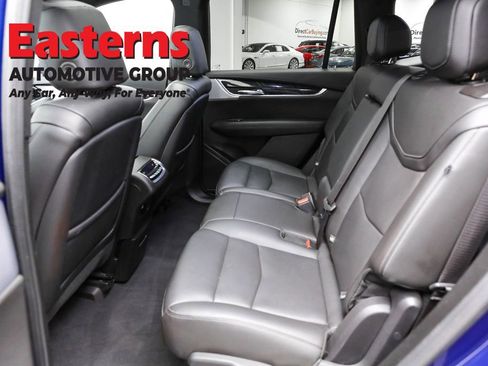 Used 2023 Cadillac XT6 Premium Luxury image 23