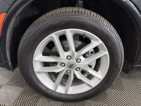 Used 2023 Dodge Durango GT image 14