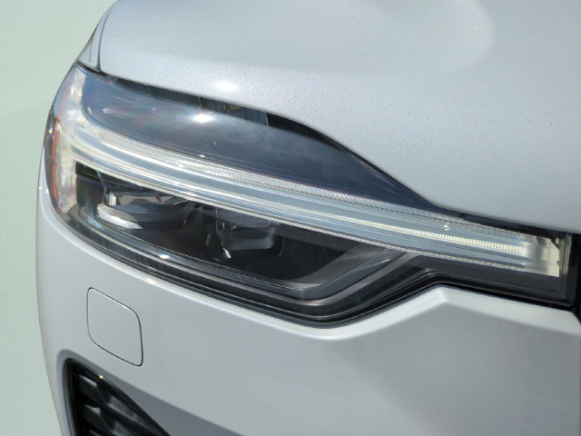New 2026 Volvo XC60 B5 Plus w/ Protection Package Premier AWD/4WD image 25