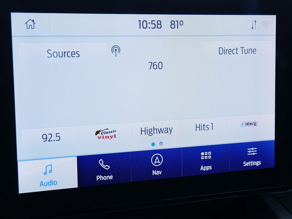 Used 2020 Ford Explorer XLT w/ Equipment Group 202A AWD/4WD image 42