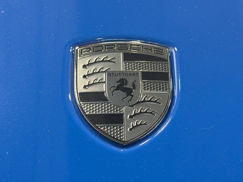 Used 2025 Porsche 911 Carrera 4 GTS image 12