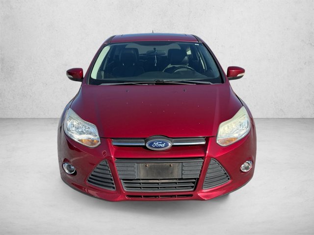 Used 2014 Ford Focus SE w/ Equipment Group 201A FWD image 2
