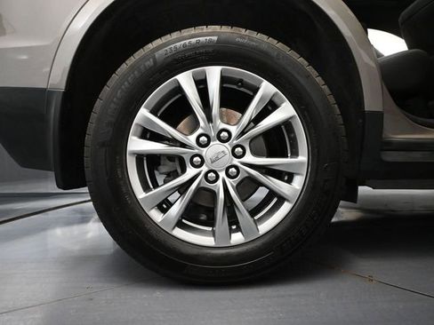 Used 2022 Cadillac XT5 Premium Luxury w/ LPO, Floor Liner Package image 14