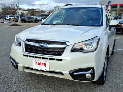Used 2018 Subaru Forester 2.5i Touring image 10