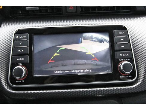 Used 2020 Nissan Kicks S FWD image 21