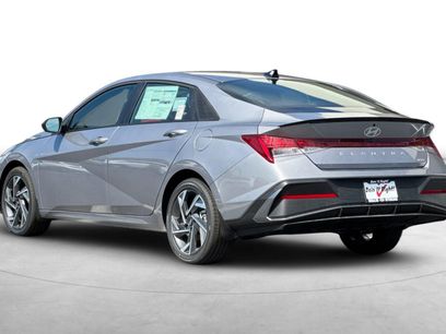 Used 2025 Hyundai Elantra SEL