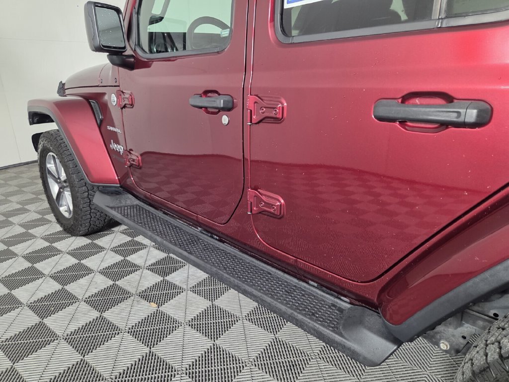 Used 2021 Jeep Wrangler Unlimited Sahara AWD/4WD image 29