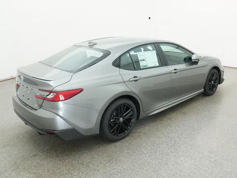 New 2026 Toyota Camry SE FWD image 15