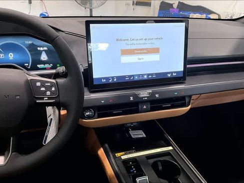 New 2026 Lexus ES 500e AWD/4WD image 7