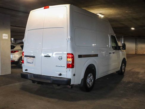 Used 2018 Nissan NV 2500 SV w/ Navigation Package RWD image 6