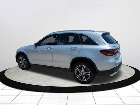 Used 2020 Mercedes-Benz GLC 300 4MATIC image 5