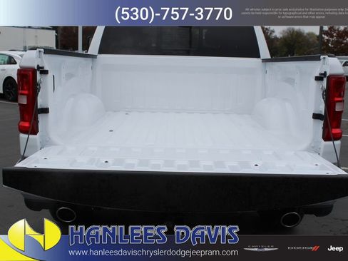 New 2026 RAM 1500 Big Horn AWD/4WD image 10