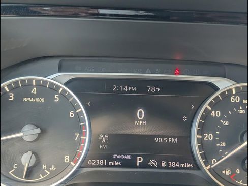 Used 2023 Nissan Pathfinder SV FWD image 10
