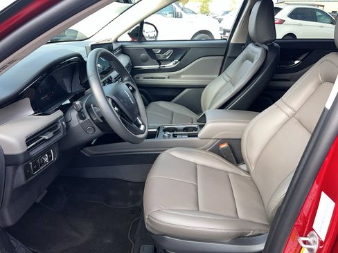 New 2026 Lincoln Corsair Reserve w/ Jet Appearance Package image 8