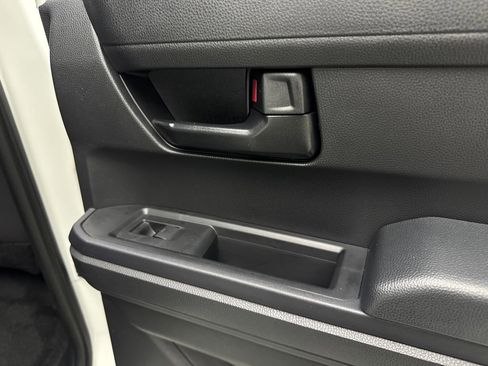 Used 2025 Toyota Tacoma SR image 42