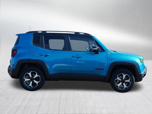 Used 2022 Jeep Renegade Trailhawk w/ Trailer Tow Group image 8