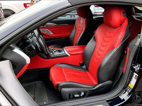 Used 2023 BMW M850i xDrive Convertible image 10