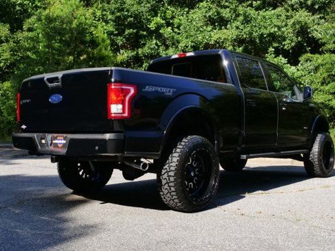 Used 2017 Ford F150 XLT w/ Equipment Group 302A Luxury AWD/4WD image 9