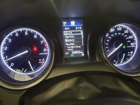 Used 2023 Toyota Camry SE FWD image 20