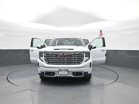 New 2026 GMC Sierra 1500 Denali w/ Technology Package AWD/4WD image 3