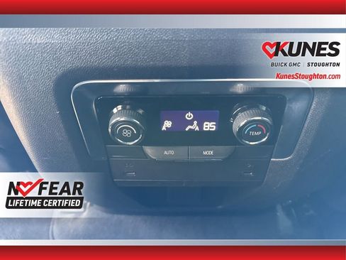Used 2025 Chevrolet Tahoe Z71 AWD/4WD image 42