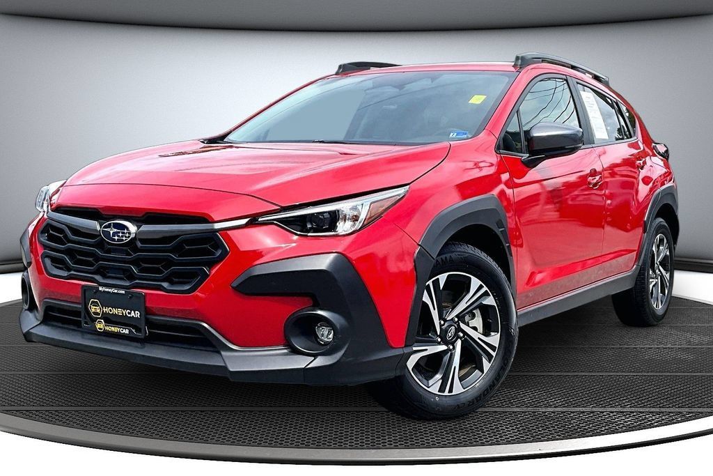 Used 2025 Subaru Crosstrek 2.5i Premium AWD/4WD image 3