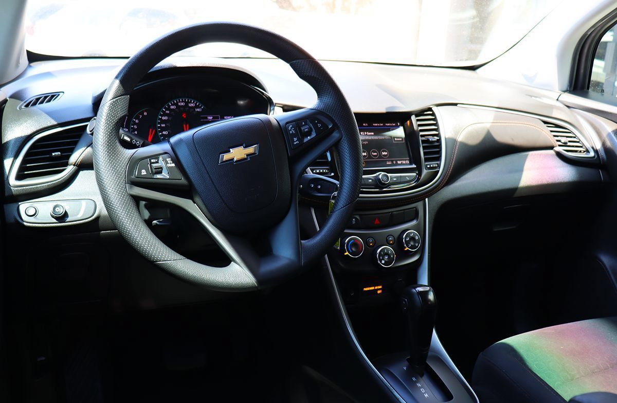 Used 2020 Chevrolet Trax LS w/ Tint and Cruise Package FWD image 35