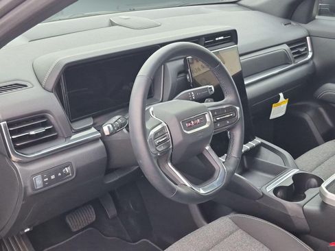 New 2026 GMC Terrain Elevation FWD image 9