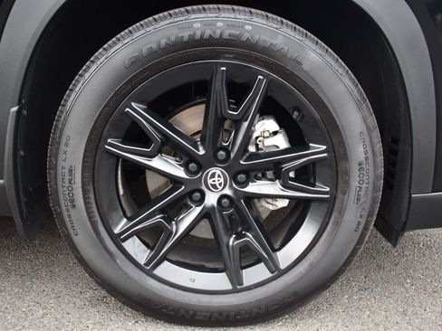 Certified 2026 Toyota Grand Highlander AWD image 28