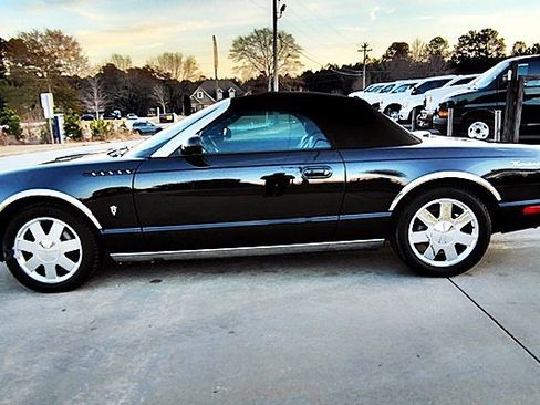 Used 2002 Ford Thunderbird Deluxe image 6
