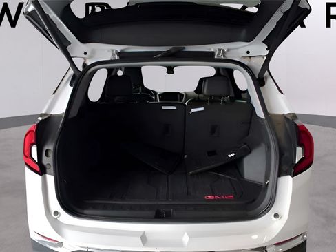 Used 2021 GMC Terrain SLT w/ LPO, Floor Liner Package FWD image 13