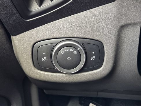 Used 2023 Ford Transit Connect XL FWD image 24