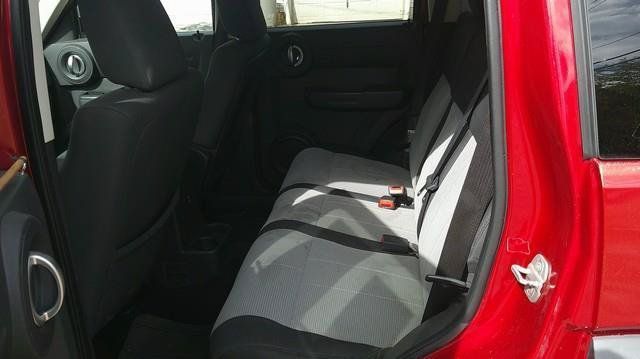Used 2007 Dodge Nitro SXT AWD/4WD image 9