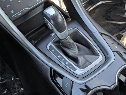 Used 2014 Ford Fusion Energi Titanium FWD image 25