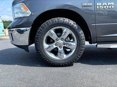 Used 2019 RAM 1500 Tradesman w/ Tradesman SXT Package AWD/4WD image 2