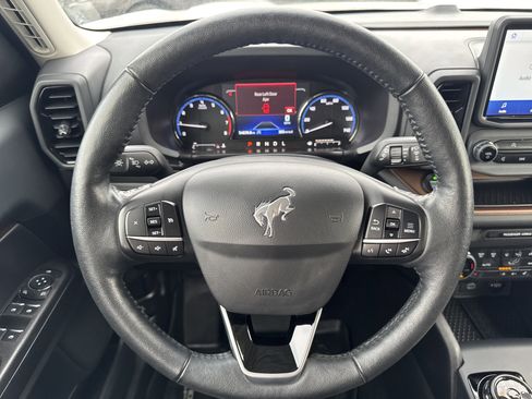 Used 2021 Ford Bronco Sport Outer Banks AWD/4WD image 12