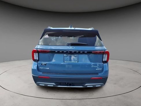 New 2026 Ford Explorer Active w/ Active Comfort Package AWD/4WD image 7